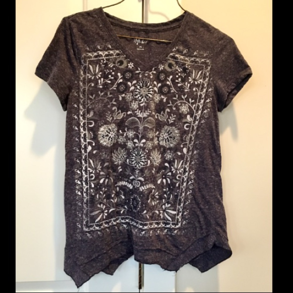 Style & Co. grey and white t-shirt.